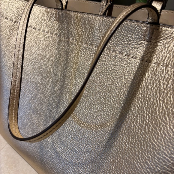 Tory Burch McGraw Metallic Leather Tote - Picture 5 of 11